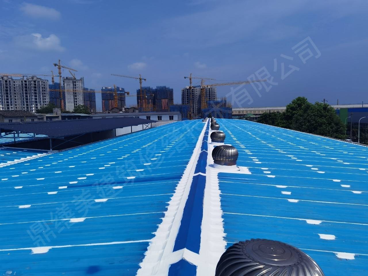 成都厂房防水难题怎么破?金属屋面漏水隔热差?专业方案来了